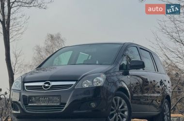 Мінівен Opel Zafira 2011 в Дрогобичі