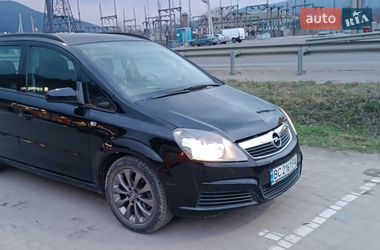 Минивэн Opel Zafira 2006 в Сколе