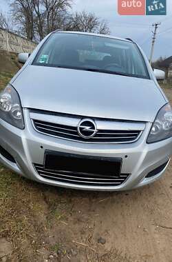 Мінівен Opel Zafira 2012 в Львові