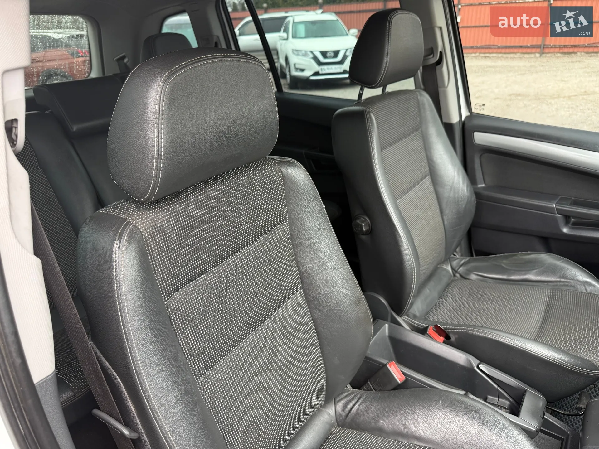 2011 Opel Zafira - мініатюра 18