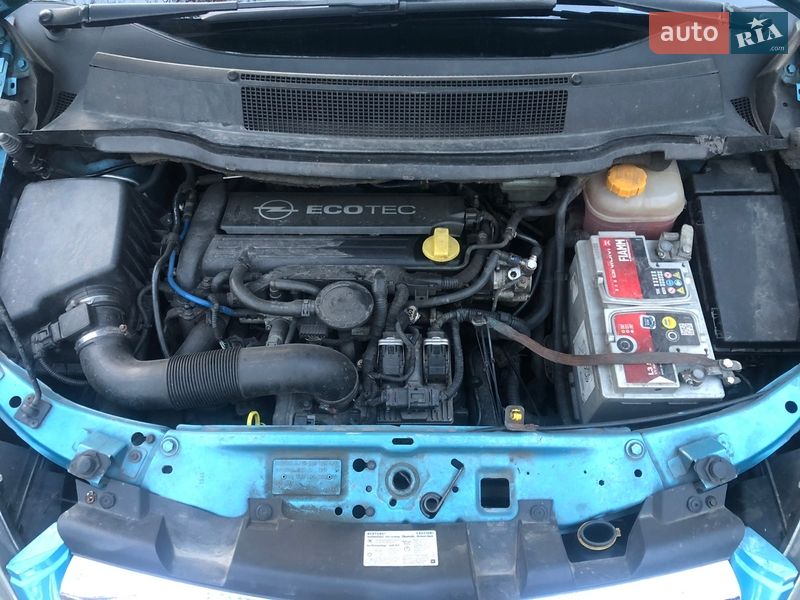 Минивэн Opel Zafira 2006 в Коцюбинском