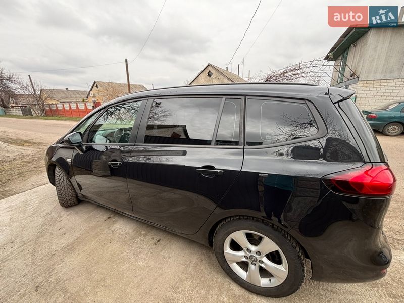Мікровен Opel Zafira 2015 в Борисполі