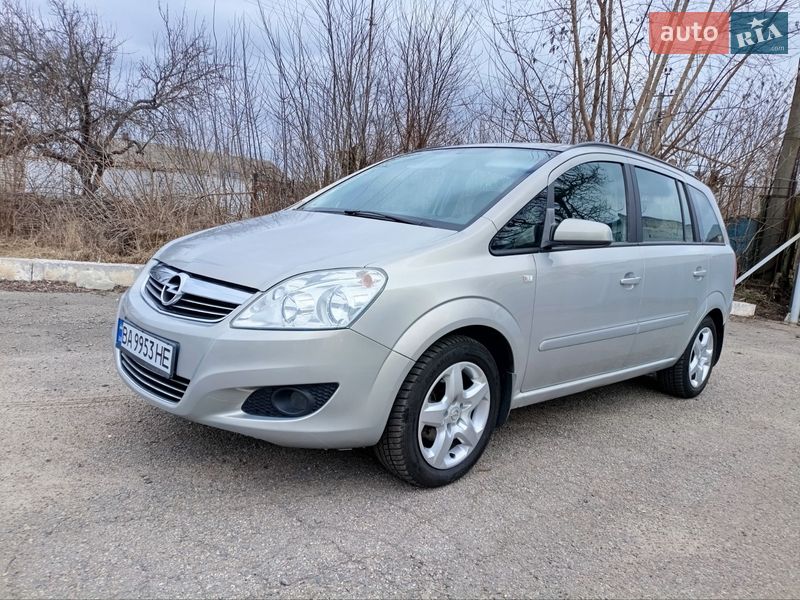 Opel Zafira 2008