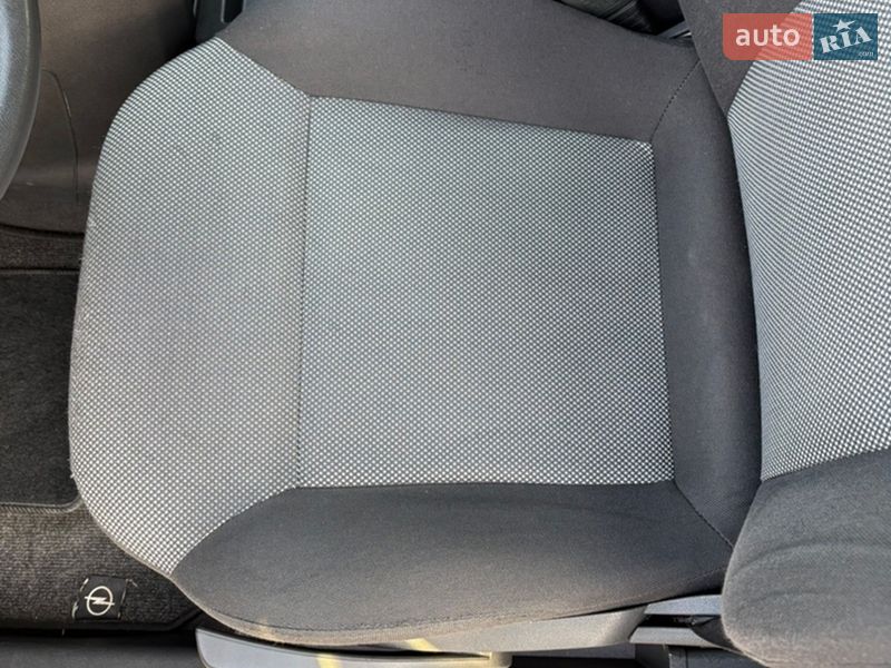 Мінівен Opel Zafira 2011 в Білій Церкві