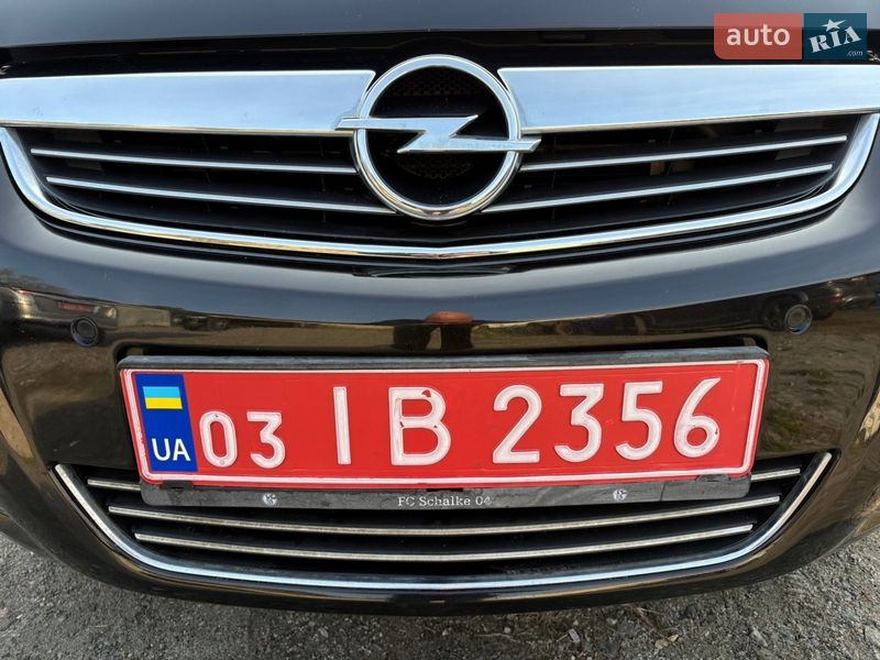 Мінівен Opel Zafira 2011 в Білій Церкві