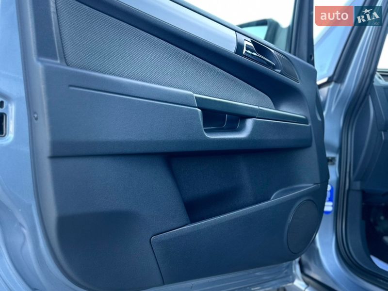 Минивэн Opel Zafira 2006 в Владимире