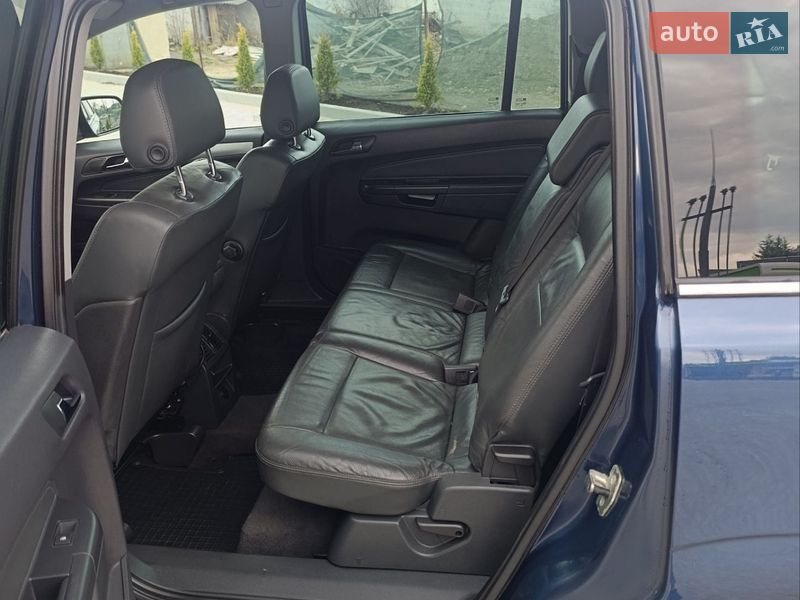 Минивэн Opel Zafira 2011 в Ивано-Франковске фото 43 Минивэн Opel Zafira 2011 в Ивано-Франковске