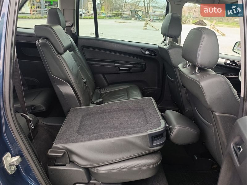 Минивэн Opel Zafira 2011 в Ивано-Франковске фото 62 Минивэн Opel Zafira 2011 в Ивано-Франковске