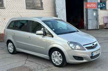 Мінівен Opel Zafira 2010 в Хмельницькому