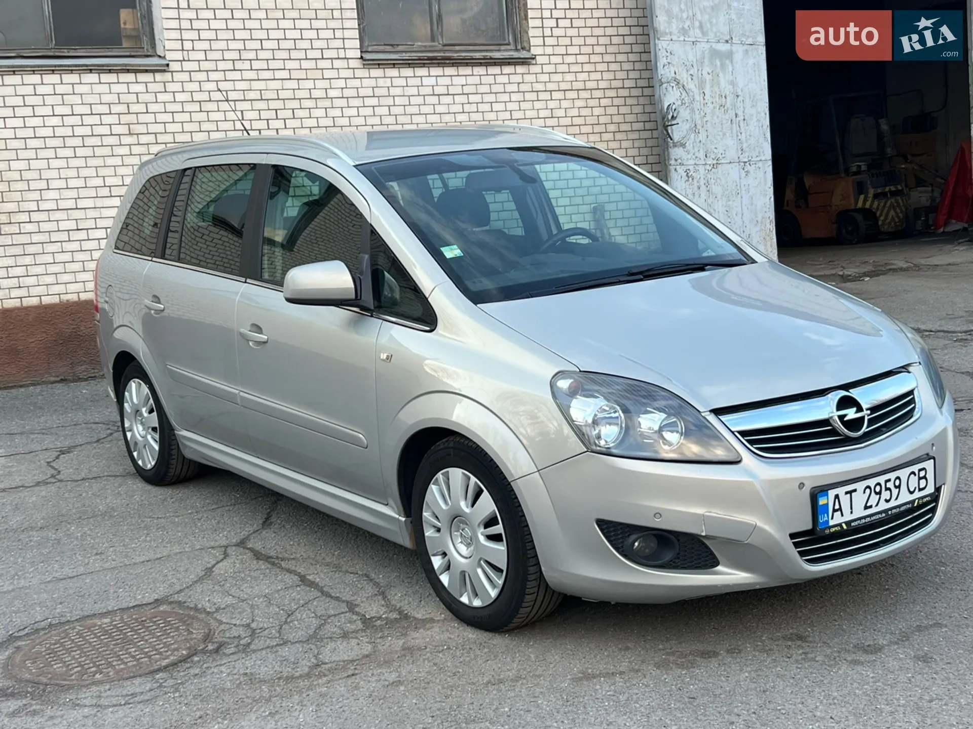 2010 Opel Zafira - мініатюра 5