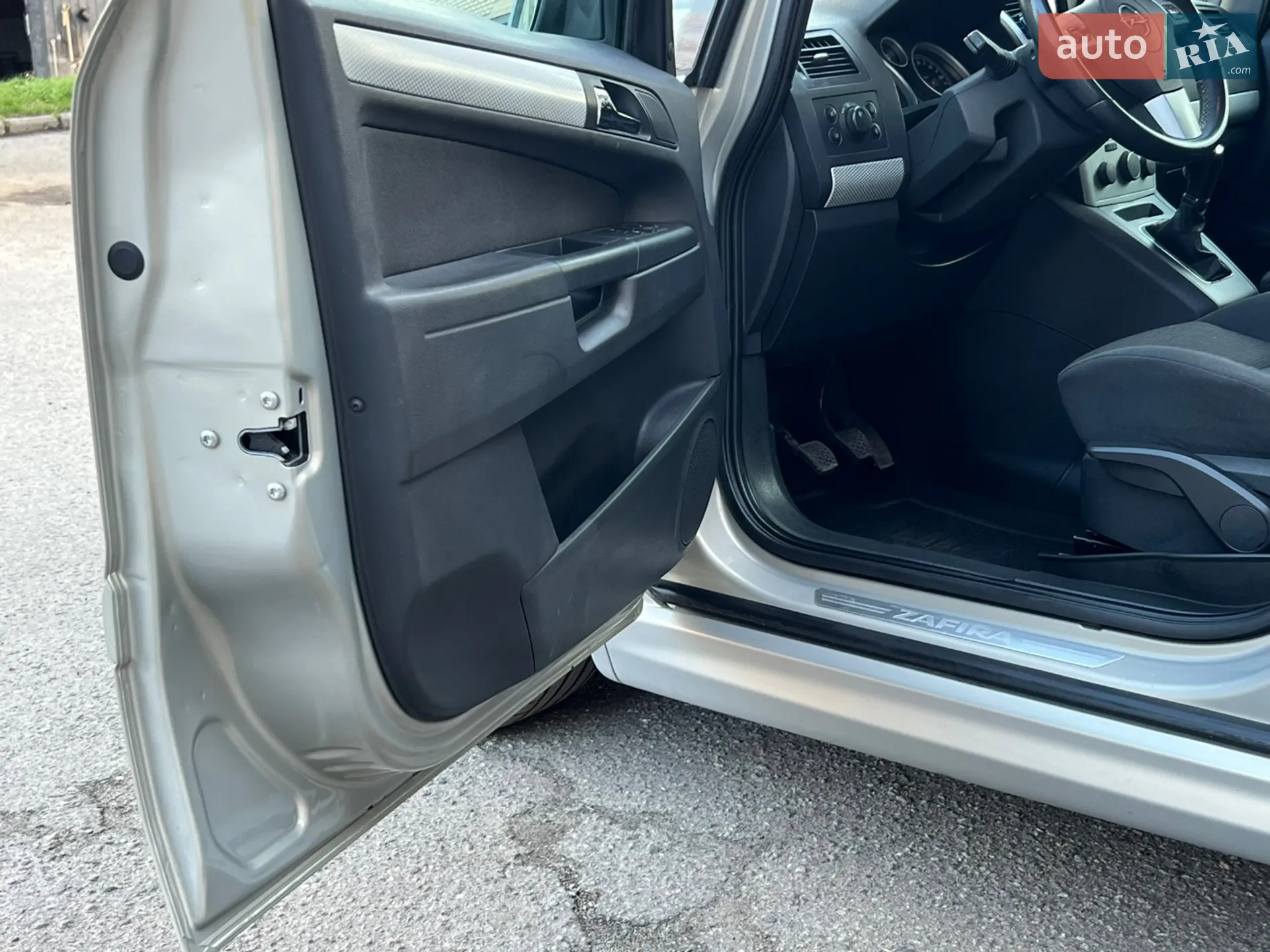 2010 Opel Zafira - мініатюра 45