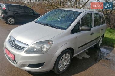 Минивэн Opel Zafira 2009 в Лубнах