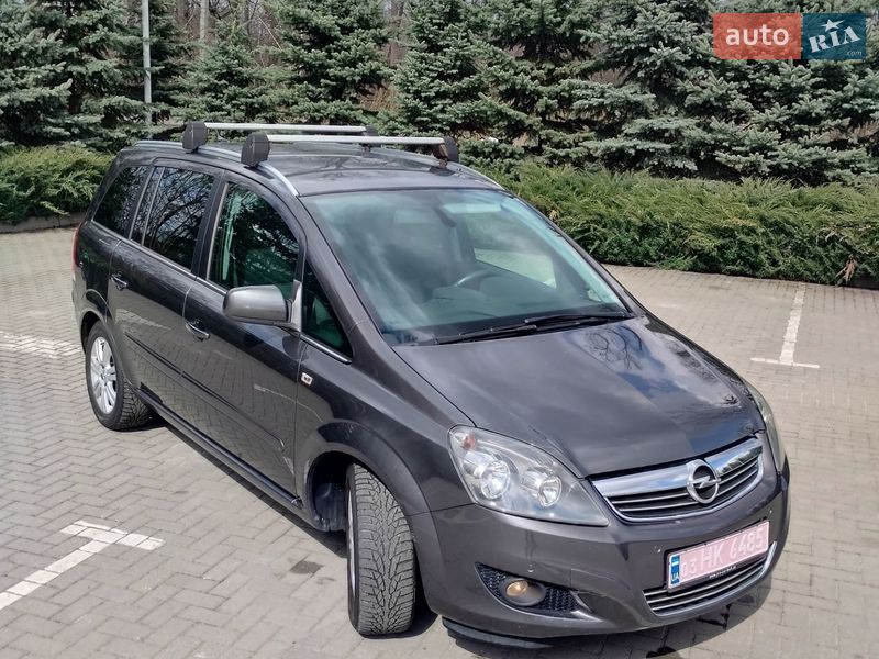 Мінівен Opel Zafira 2012 в Харкові