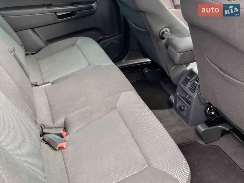 Мінівен Opel Zafira 2012 в Харкові