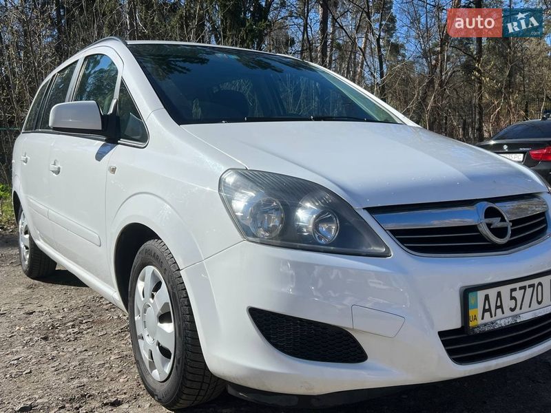 Opel Zafira 2013