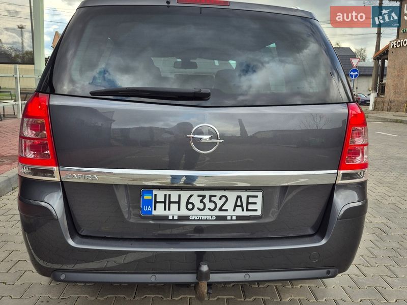 Мінівен Opel Zafira 2011 в Одесі