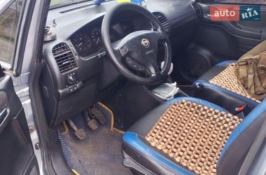 Минивэн Opel Zafira 1999 в Лохвице