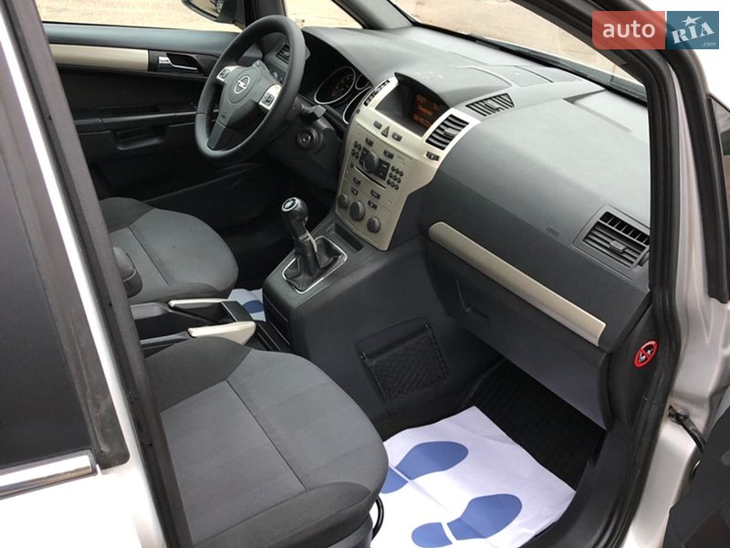 Минивэн Opel Zafira 2008 в Житомире фото 10 Минивэн Opel Zafira 2008 в Житомире