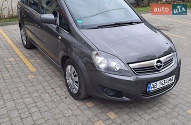 Мінівен Opel Zafira 2010 в Вінниці