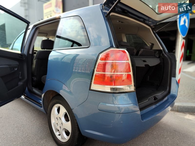 Минивэн Opel Zafira 2007 в Киеве фото 15 Минивэн Opel Zafira 2007 в Киеве