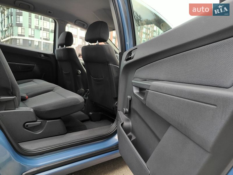 Минивэн Opel Zafira 2007 в Киеве фото 56 Минивэн Opel Zafira 2007 в Киеве