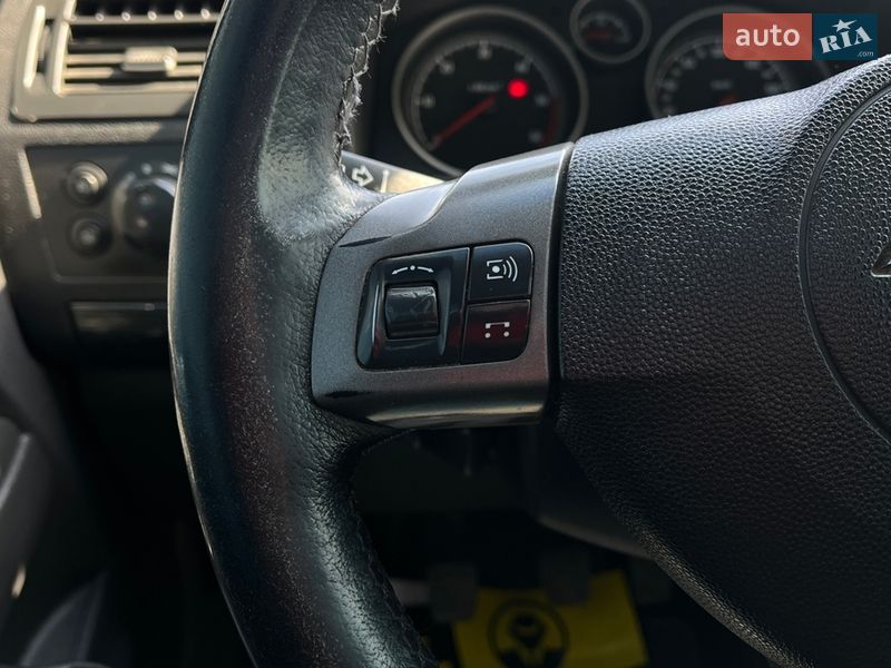 Минивэн Opel Zafira 2006 в Коломые фото 11 Минивэн Opel Zafira 2006 в Коломые