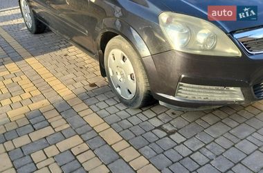 Мінівен Opel Zafira 2005 в Козові