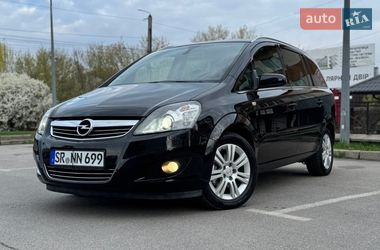 Минивэн Opel Zafira 2009 в Виннице