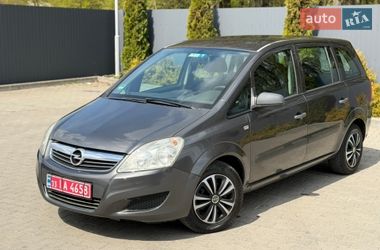 Минивэн Opel Zafira 2010 в Теребовле