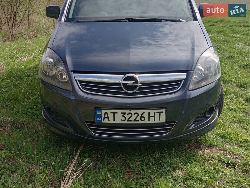 Opel Zafira 2009