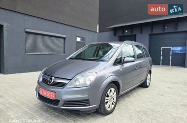 Минивэн Opel Zafira 2006 в Тернополе