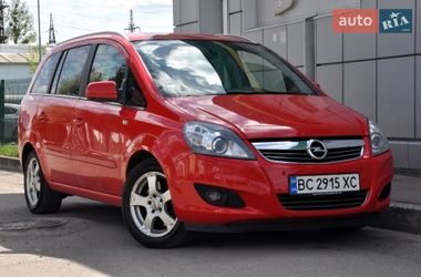 Мінівен Opel Zafira 2012 в Львові