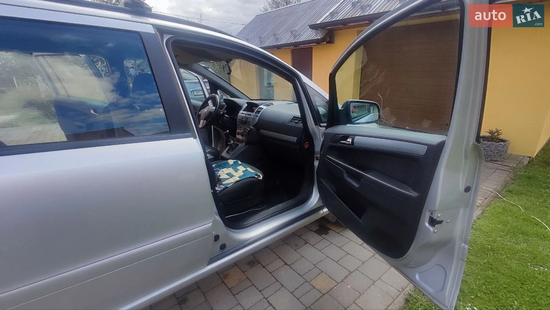 2012 Opel Zafira - мініатюра 2