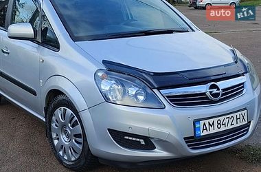 Минивэн Opel Zafira 2012 в Житомире