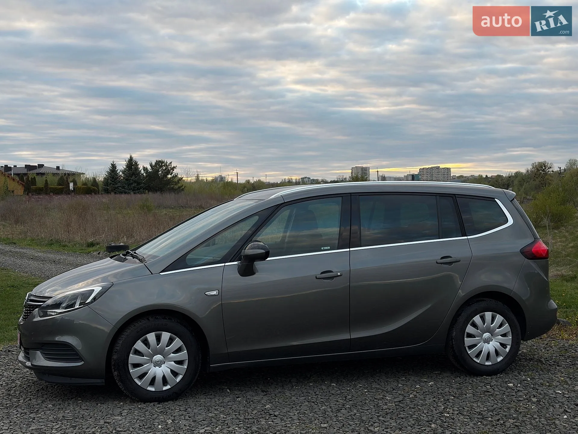 2017 Opel Zafira - мініатюра 3