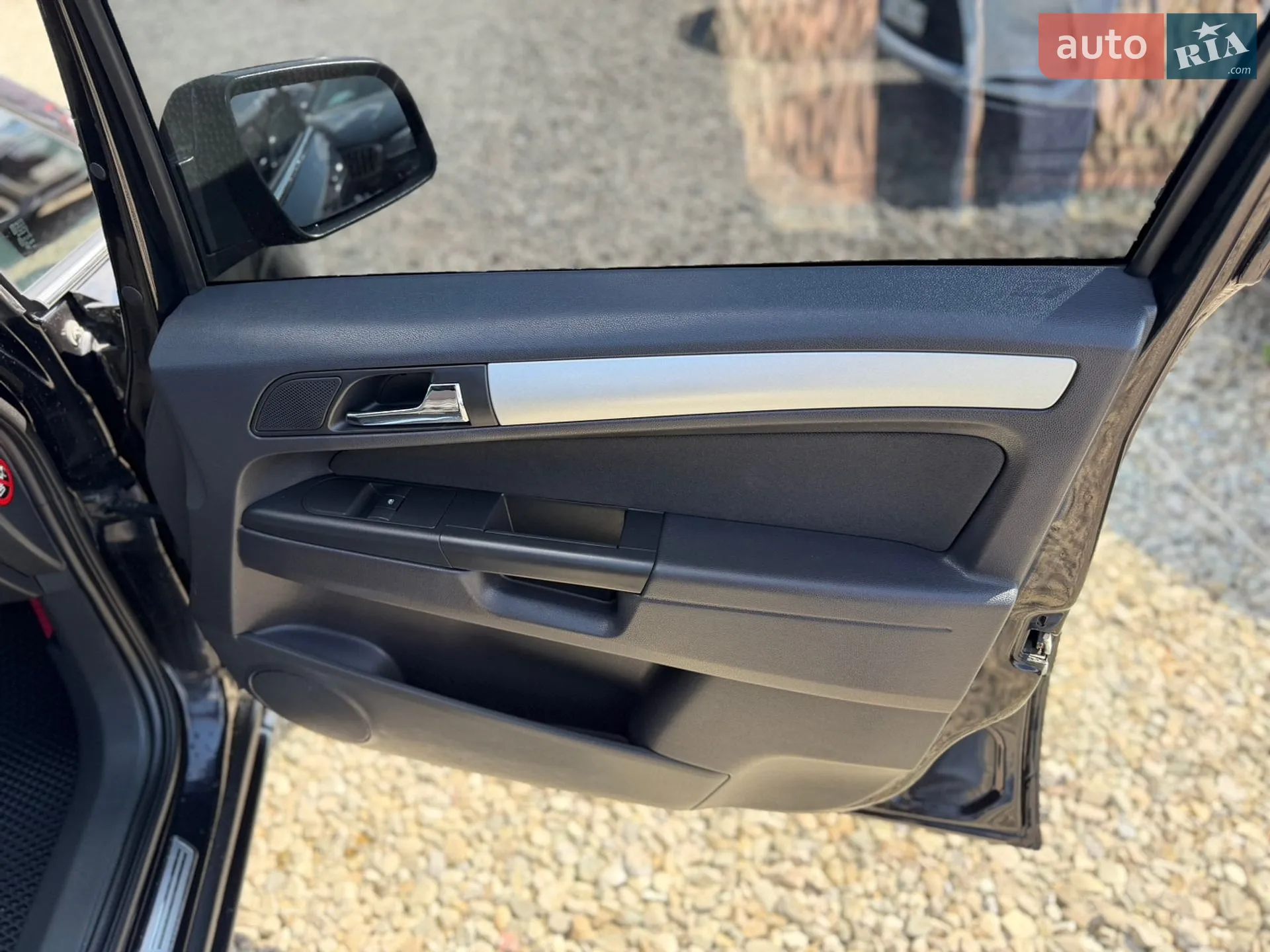 2010 Opel Zafira - мініатюра 21