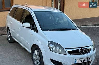 Минивэн Opel Zafira 2012 в Тернополе