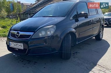 Минивэн Opel Zafira 2007 в Калуше