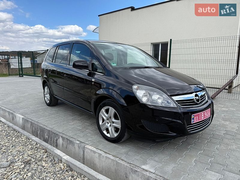Opel Zafira 2010