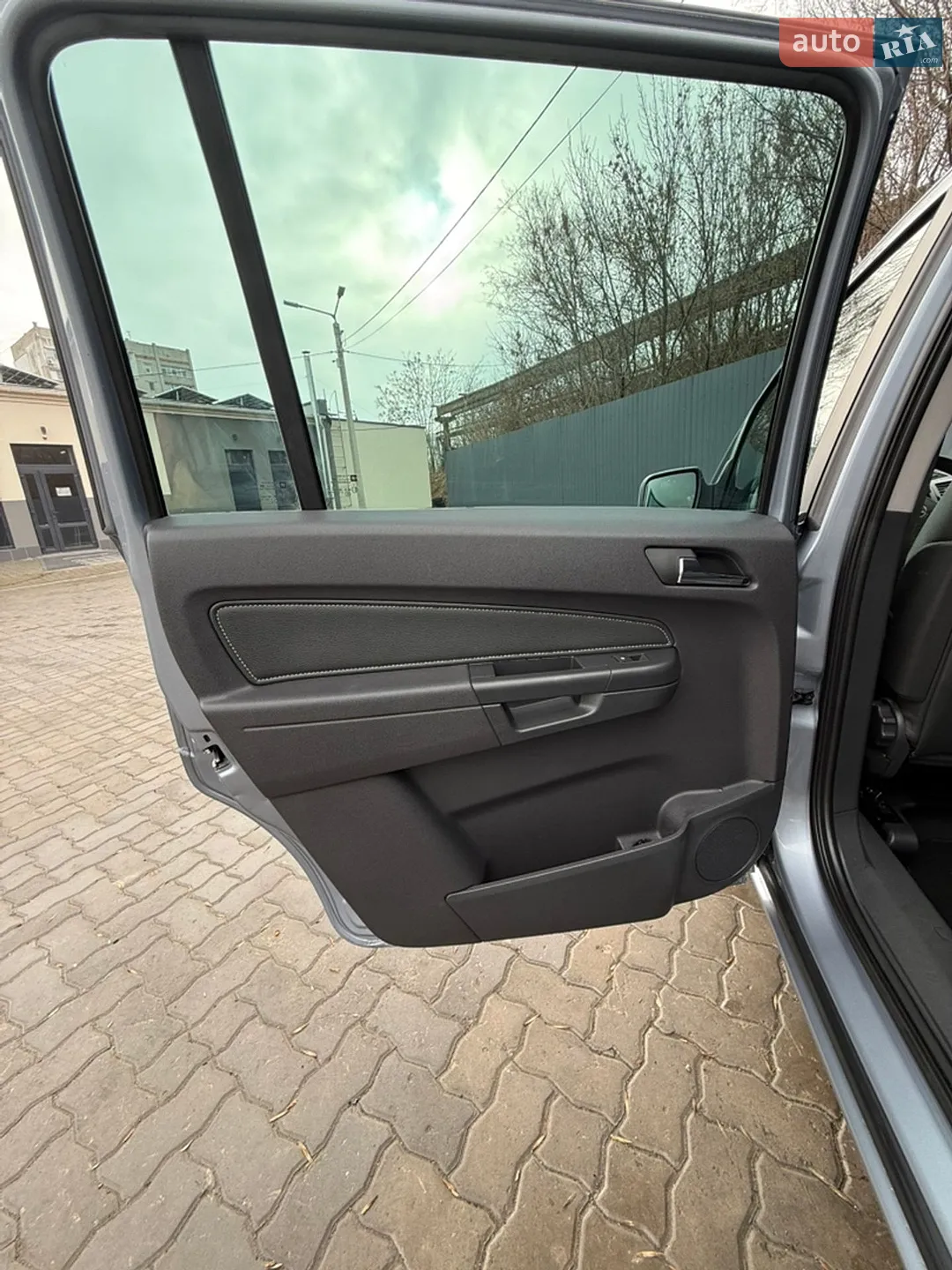 2010 Opel Zafira - мініатюра 32