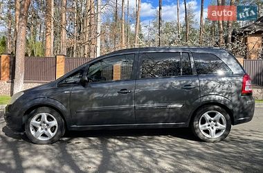 Минивэн Opel Zafira 2008 в Ирпене