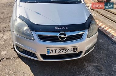 Мінівен Opel Zafira 2007 в Івано-Франківську