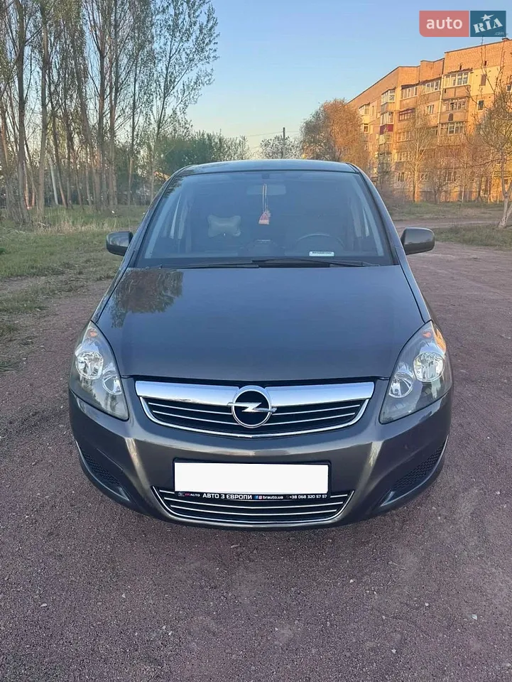 2010 Opel Zafira - мініатюра 18