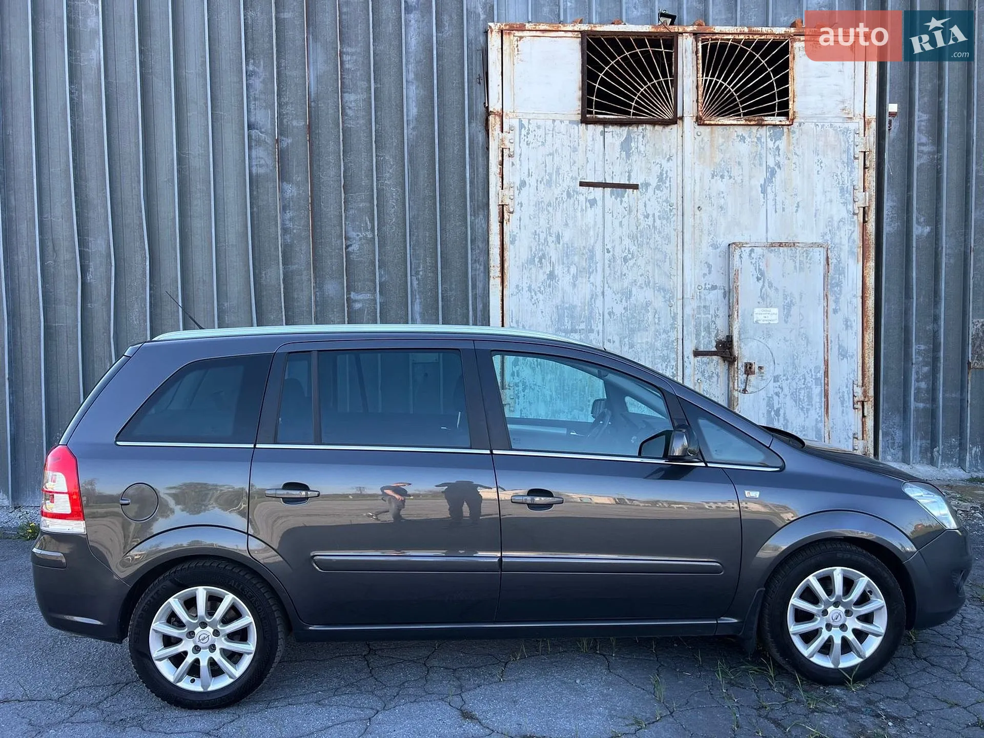 2010 Opel Zafira - мініатюра 10