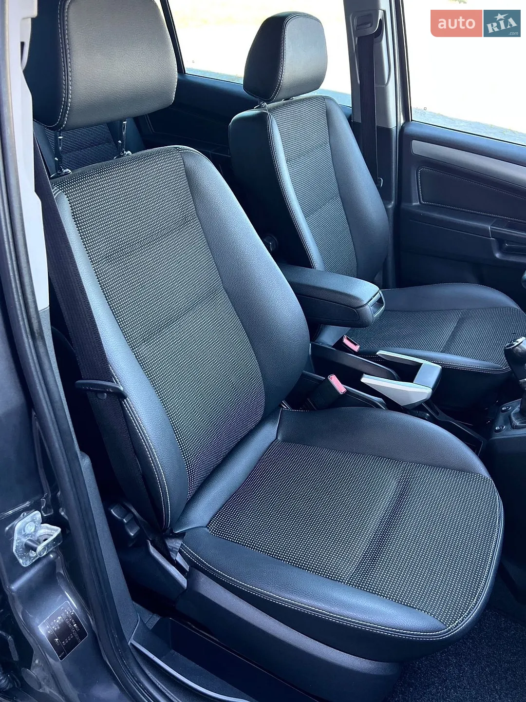 2010 Opel Zafira - мініатюра 22