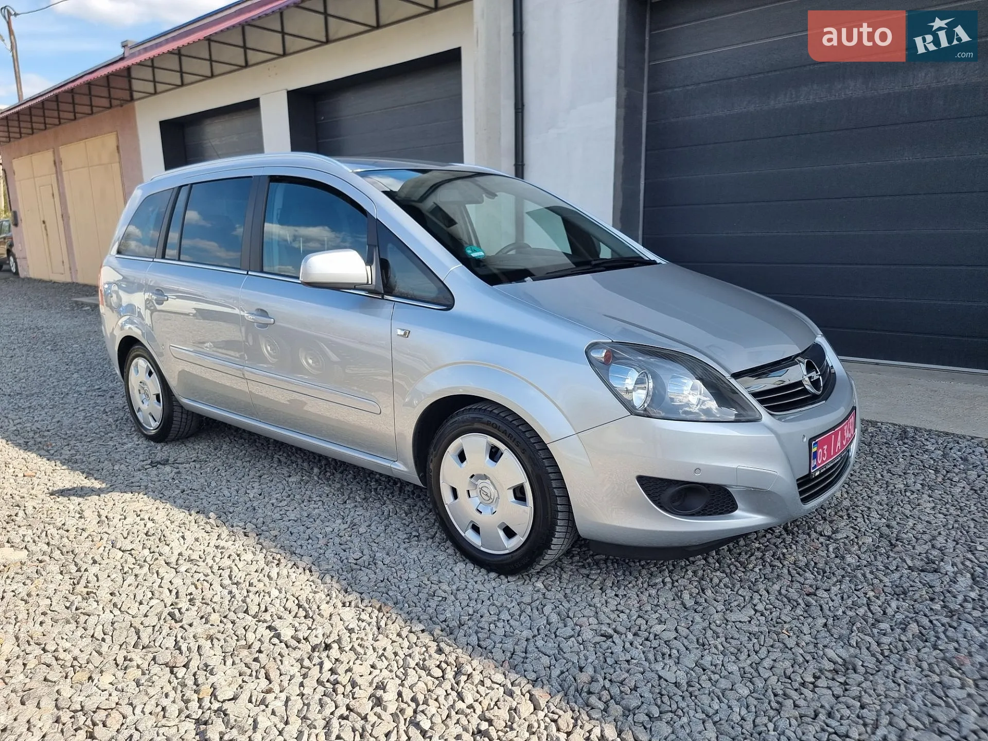 2011 Opel Zafira - фото 1