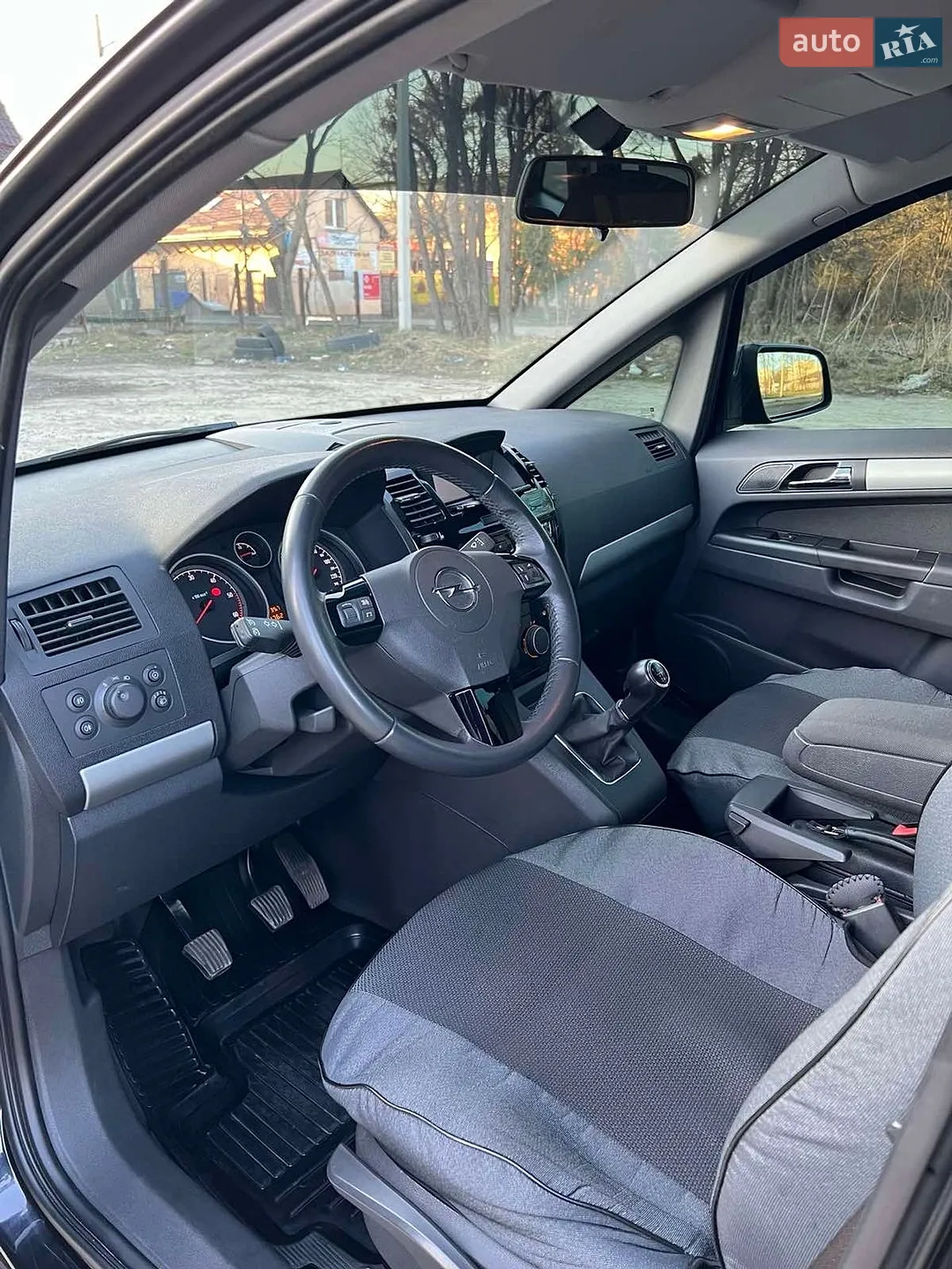 2011 Opel Zafira - мініатюра 18