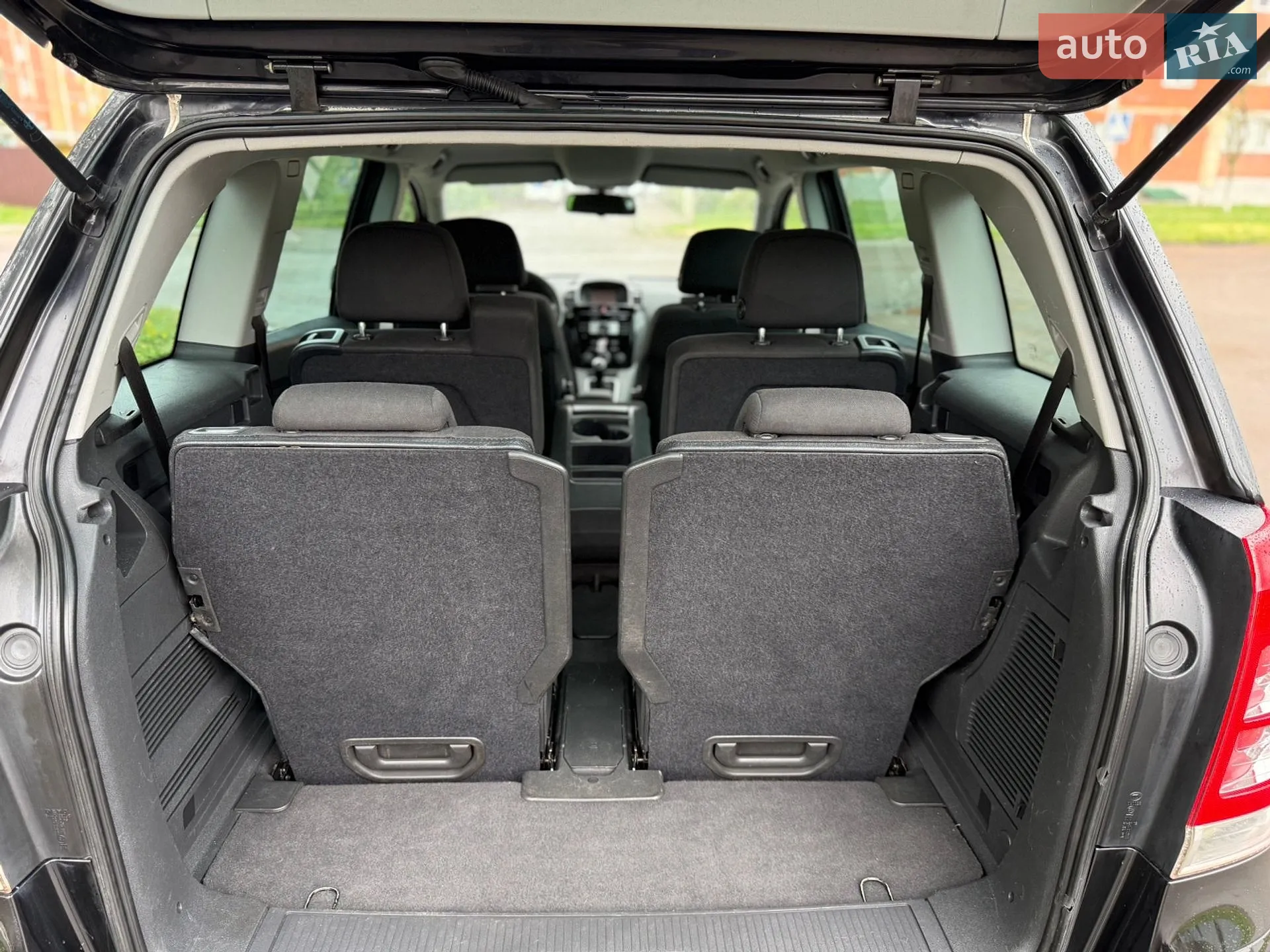 2011 Opel Zafira - мініатюра 56