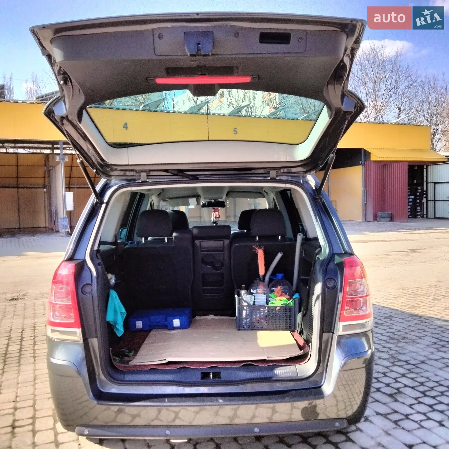 2010 Opel Zafira - мініатюра 8