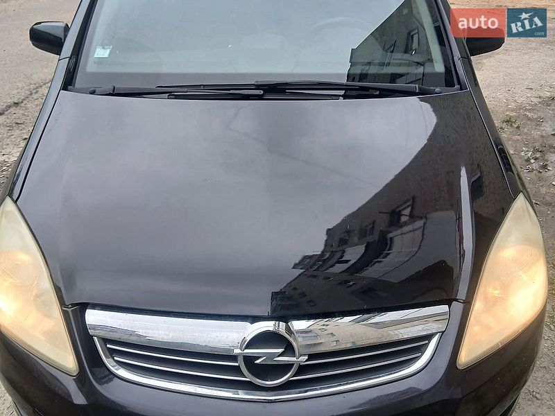 Opel Zafira 2008